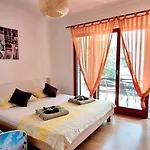 Umago Inn *