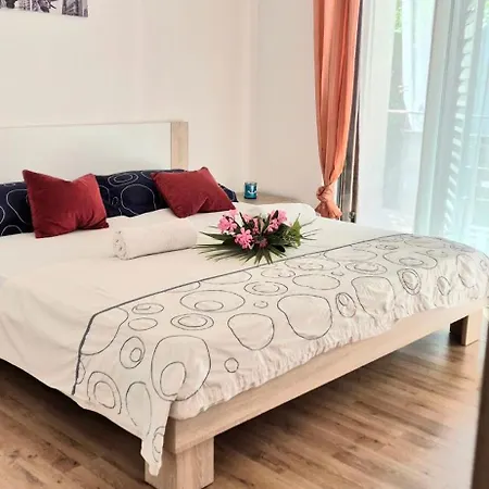 Appartement Umago Inn