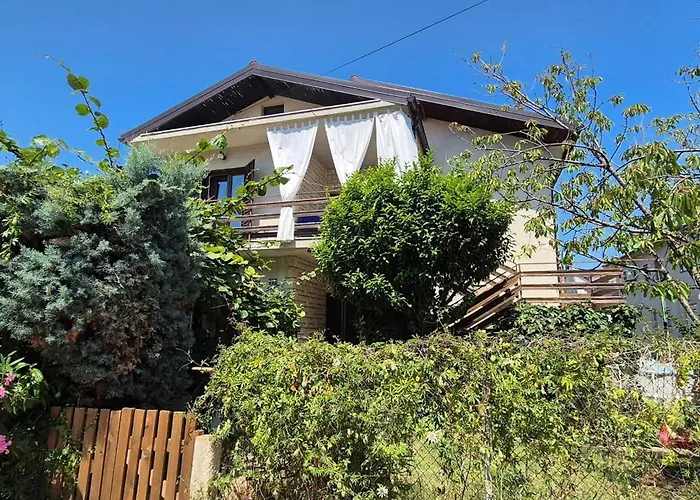 Umago Inn Apartman *