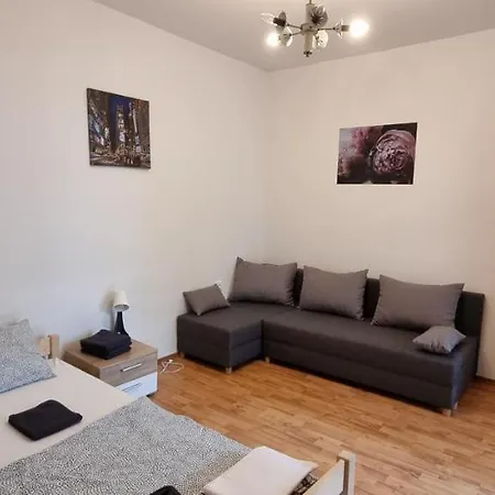 Umago Inn Apartament
