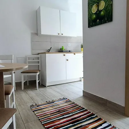 Umago Inn Apartament